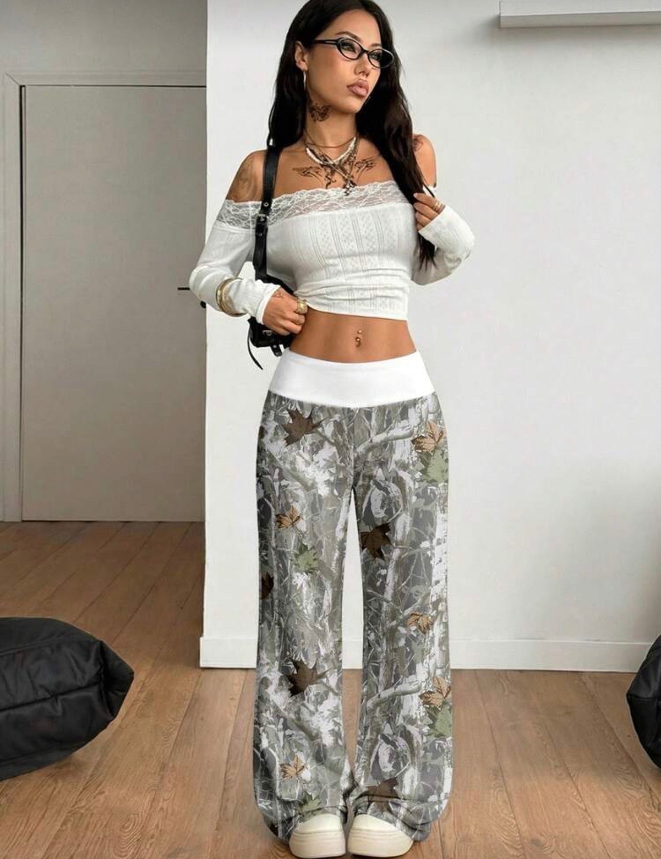 Muchica Women's White Striped Knitted Sweatpants Extra Long Straight
Leg Pink Side Stripe Loose Fit Casual Track Pants For Everyday Wear White Beach Pants White Wide Leg Pants Women Wide Pants Wide Leg Summer Pants Palazzo Pants Women White Track Pants Wo
