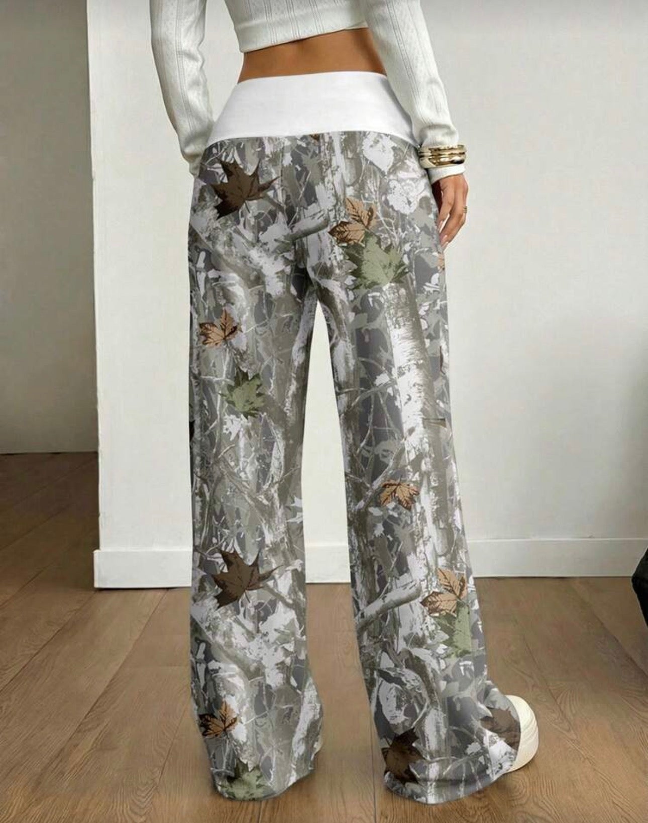 Muchica Women's White Striped Knitted Sweatpants Extra Long Straight
Leg Pink Side Stripe Loose Fit Casual Track Pants For Everyday Wear White Beach Pants White Wide Leg Pants Women Wide Pants Wide Leg Summer Pants Palazzo Pants Women White Track Pants Wo