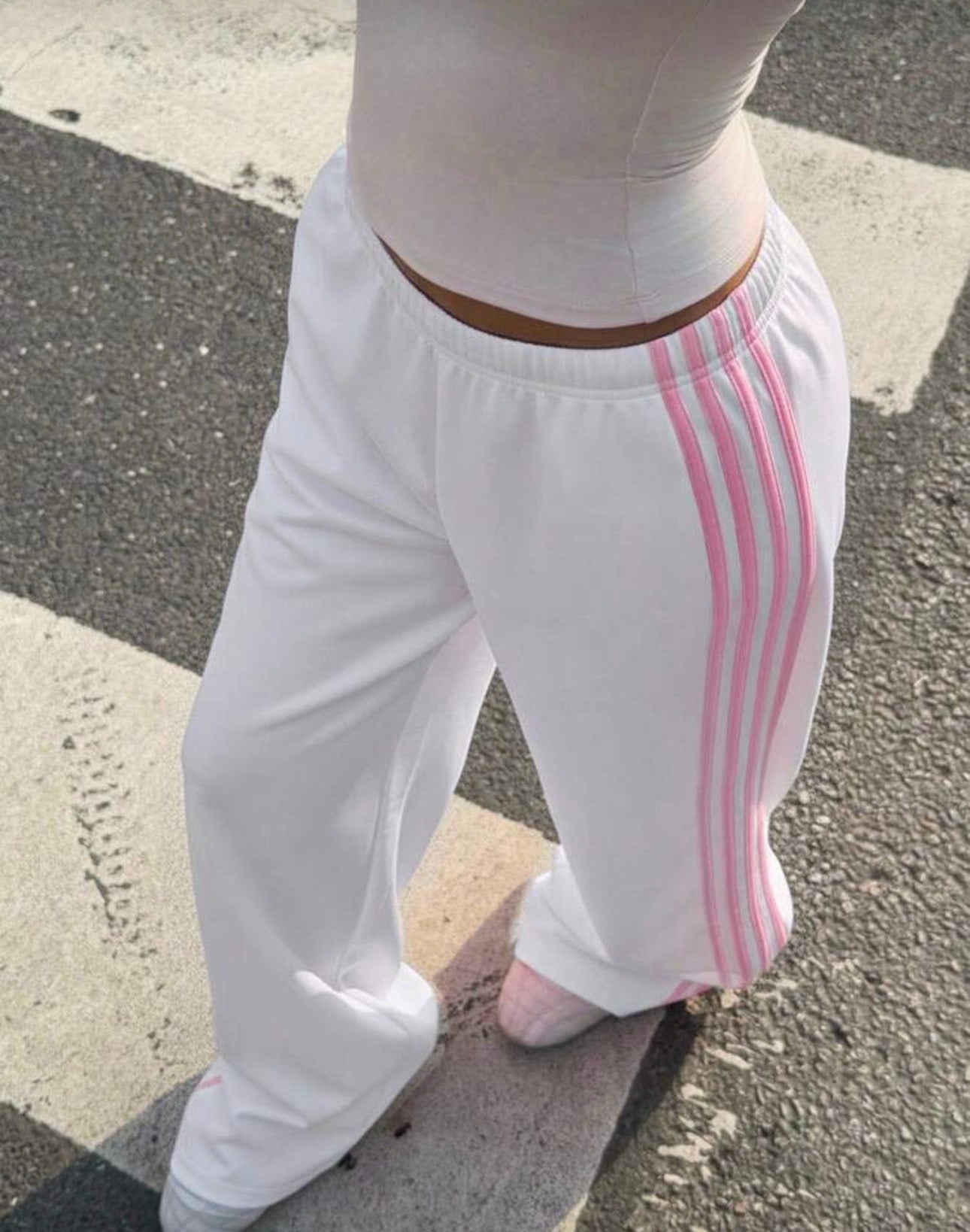 Muchica Women's White Striped Knitted Sweatpants Extra Long Straight
Leg Pink Side Stripe Loose Fit Casual Track Pants For Everyday Wear White Beach Pants White Wide Leg Pants Women Wide Pants Wide Leg Summer Pants Palazzo Pants Women White Track Pants Wo